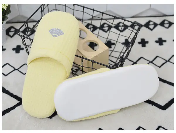 Breathable Waffle Slippers for Indoor Use